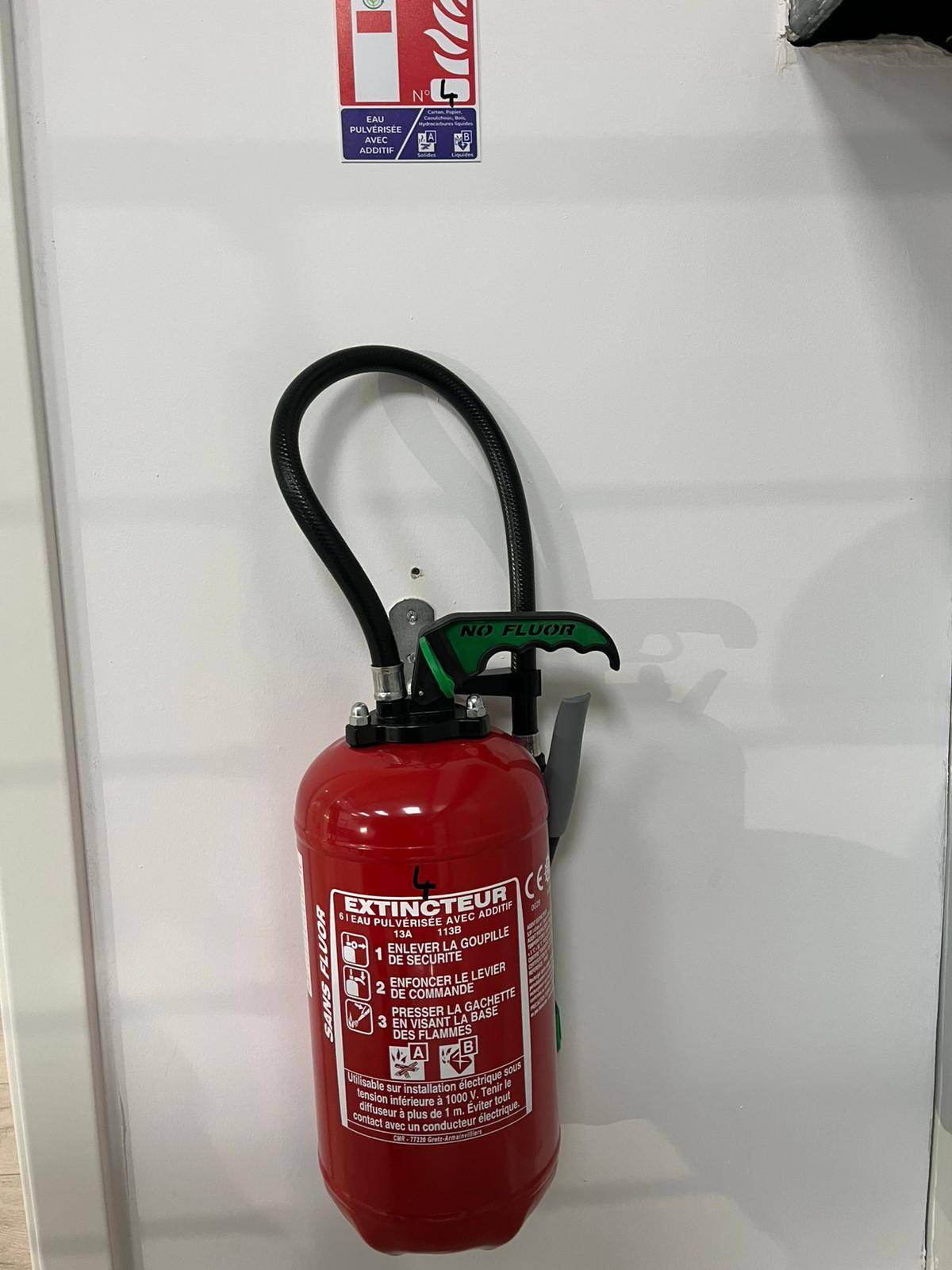 Mise en Conformité Incendie pour Concession Automobile : Diagnostic et Équipements à Hangenbieten près de Strasbourg